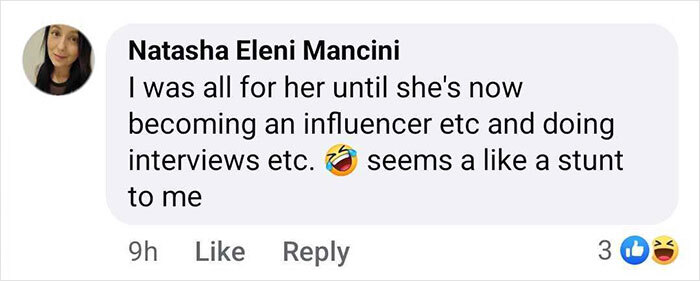 Comment on passenger's lawsuit after refusing seat swap with child, suggesting it&rsquo;s a publicity stunt.