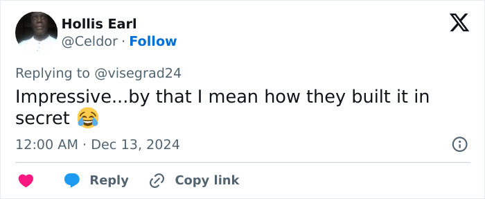 Mysterious Castle Found In The Middle Of A Frozen Lake Has People Scratching Their Heads