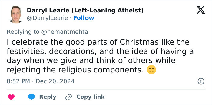 Tweet from Darryl Learie discussing celebrating Christmas without religious components.