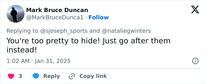 Tweet response to controversial White House correspondent about outfits, highlighting improper fashion debate.