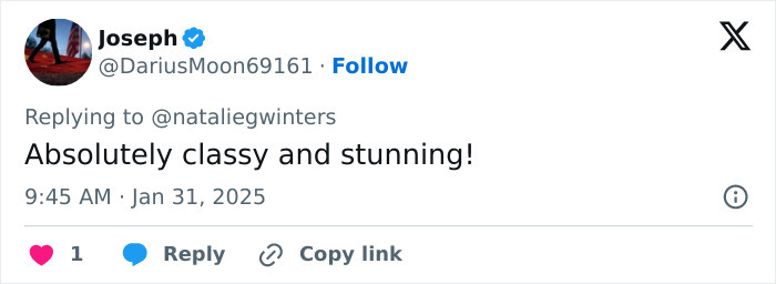 Tweet complimenting a controversial White House Correspondent's appearance as classy and stunning.