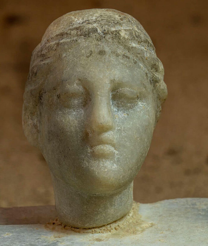 Statue Found At Cleopatra's Alleged Tomb May Reveal What Her Real Face Looked Like