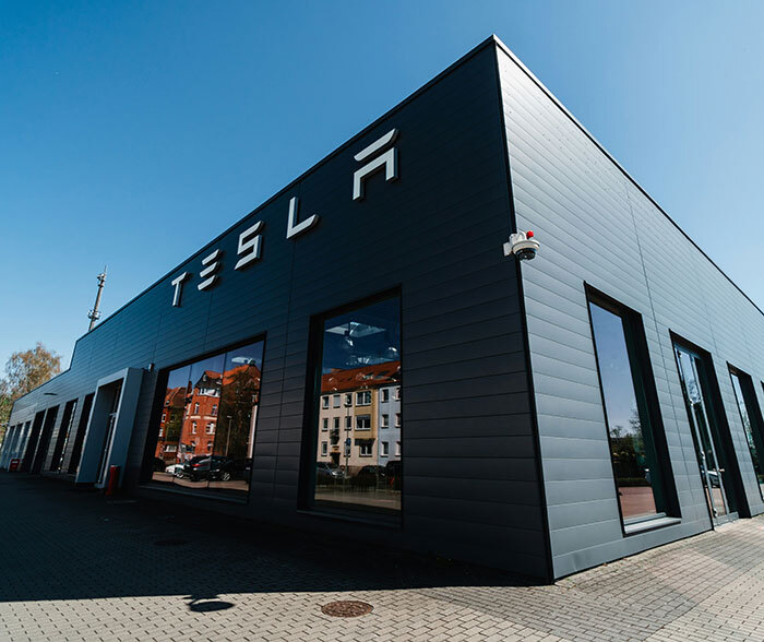 Tesla Blames Young Man For Crash That Tragically Ended His Life While In &lsquo;Autopilot&rsquo; Mode