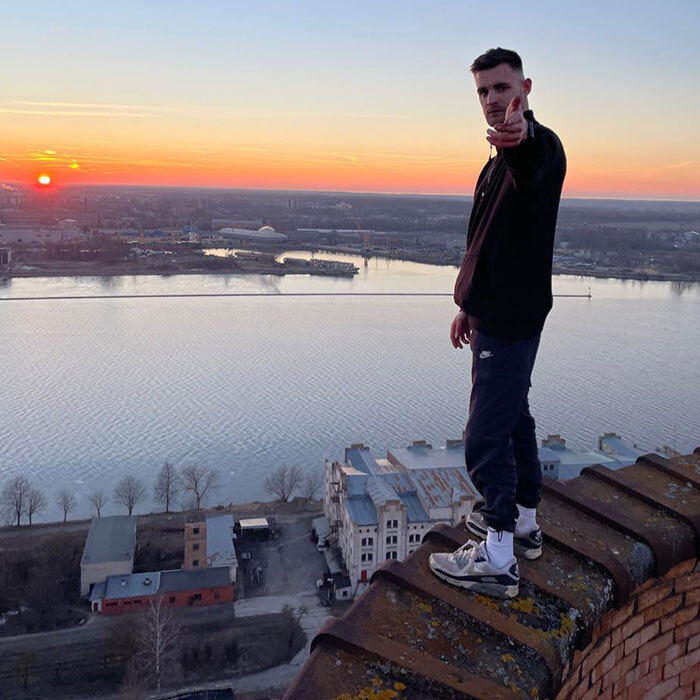 Daredevil Influencer Falls From Spain's Tallest Bridge While Trying To Snap Instagram Photo