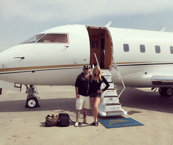 Multiple Casualties As Planes Collide In Arizona, Including M&ouml;tley Cr&uuml;e Singer Vince Neil&rsquo;s Jet