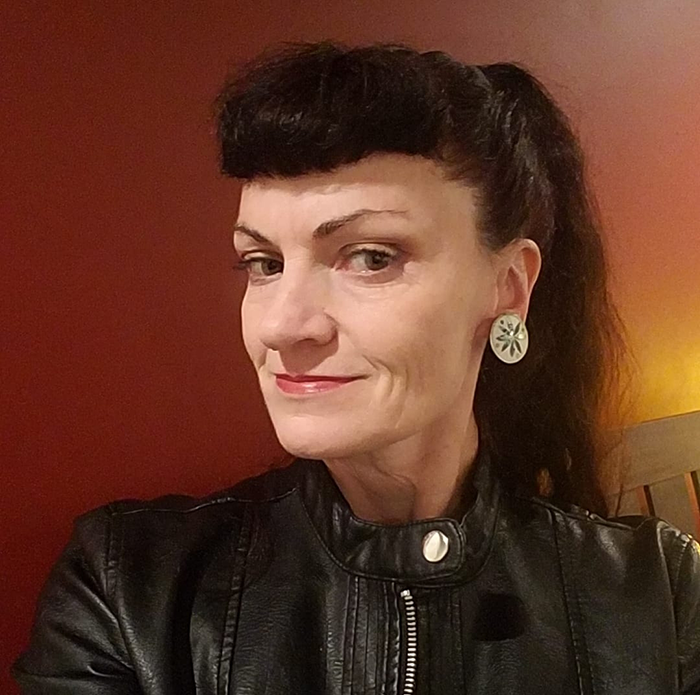 Irish woman living legally in the U.S. for 30 years facing possible months in ICE detention center.