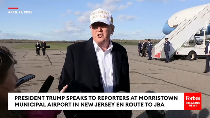 Trump addressing reporters at Morristown Airport about Virginia Giuffre&rsquo;s death and Epstein conspiracy connection.