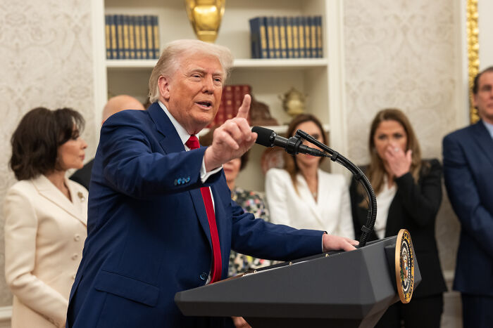 Kennedy Center Earnings Crash After Trump Grabs Hold Of Iconic Arts Institution