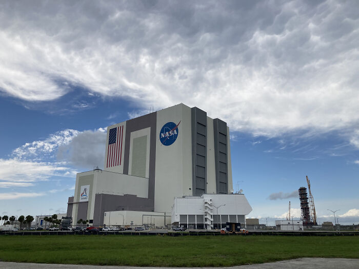 NASA building with American flag under a cloudy sky, associated with MTV reality star and Trump&rsquo;s new NASA boss news.