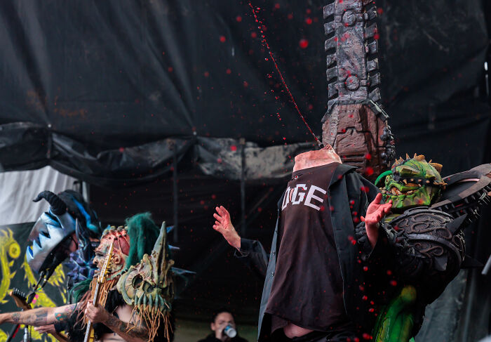 Rock band performs provocative onstage skit depicting Trump and Musk amid MAGA snowflakes criticism.