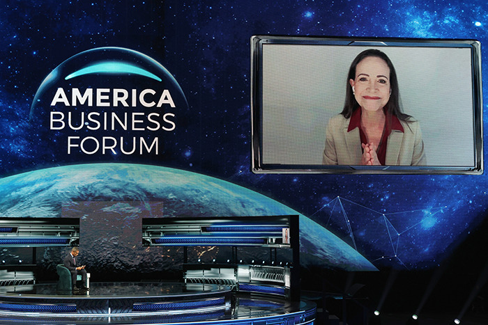 Mar&iacute;a Corina Machado: The Nobel Peace Prize Winner Who Advocates Military Intervention