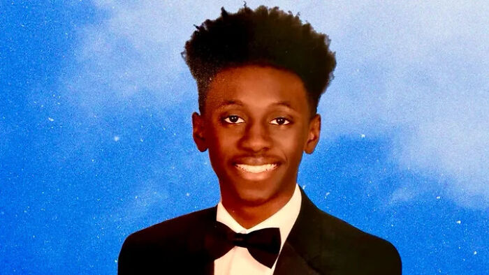 &ldquo;He Carried Unimaginable Sorrow&rdquo;: Parkland Shooting Survivor Donovan Metayer Takes His Own Life