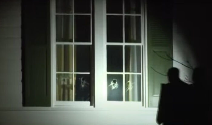 JD Vance&rsquo;s Home Swarmed By Secret Service Agents