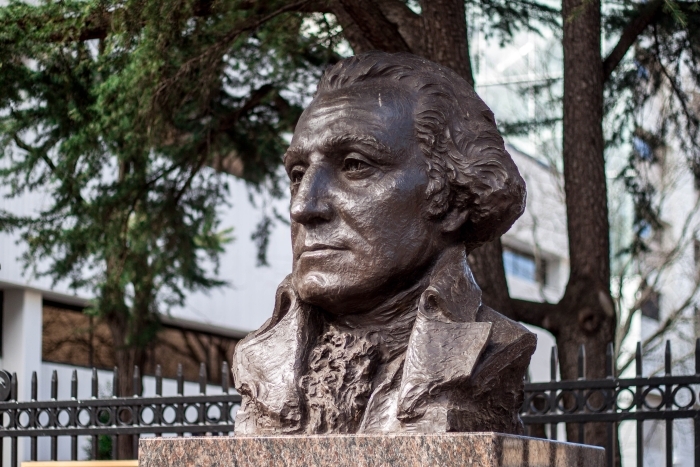 Bronze bust of George Washington at George Washington University Bronze bust of George Washington at George Washington University